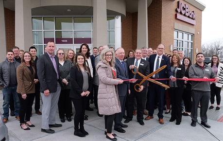 Ribbon Cutting for Greensburg Banking Center