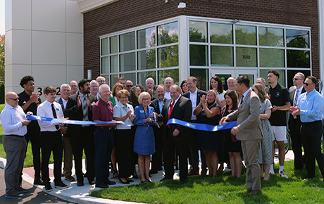 JCBank Celebrates Opening of New Bloomington Banking Center
